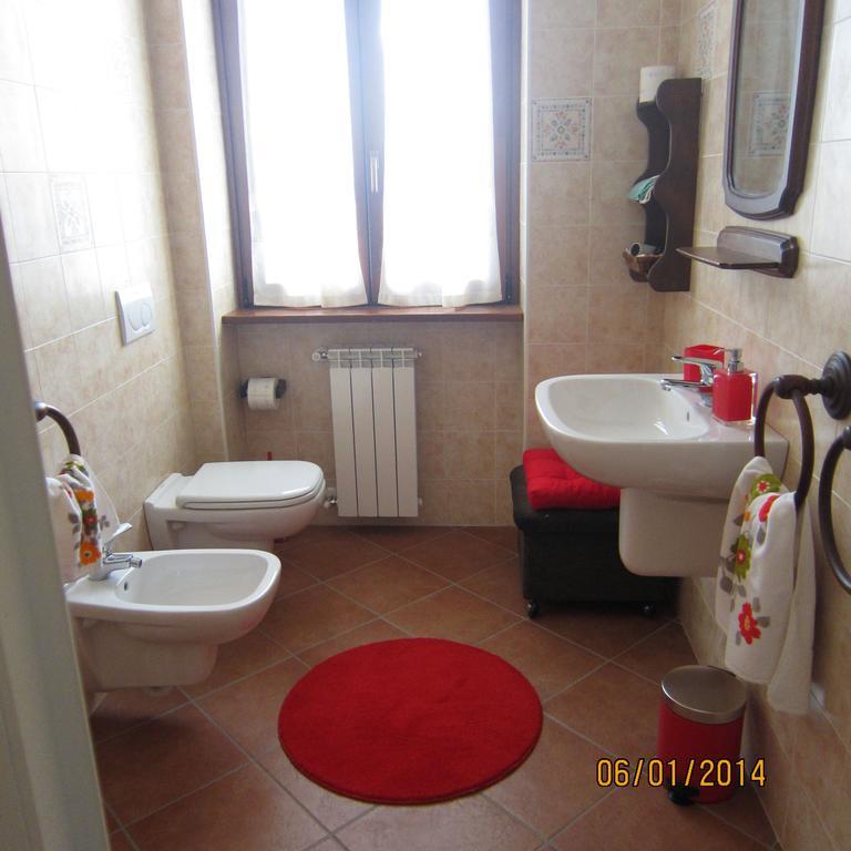 Bed And Breakfast Azienda Agricola Cascina Salazzara Magenta Exterior foto